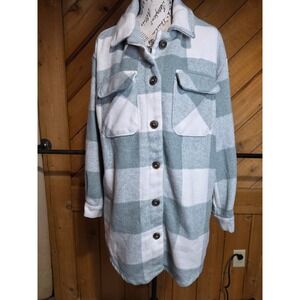 Love Tree Sage Green White Buffalo Plaid Shacket Jacket Women Small Pockets
